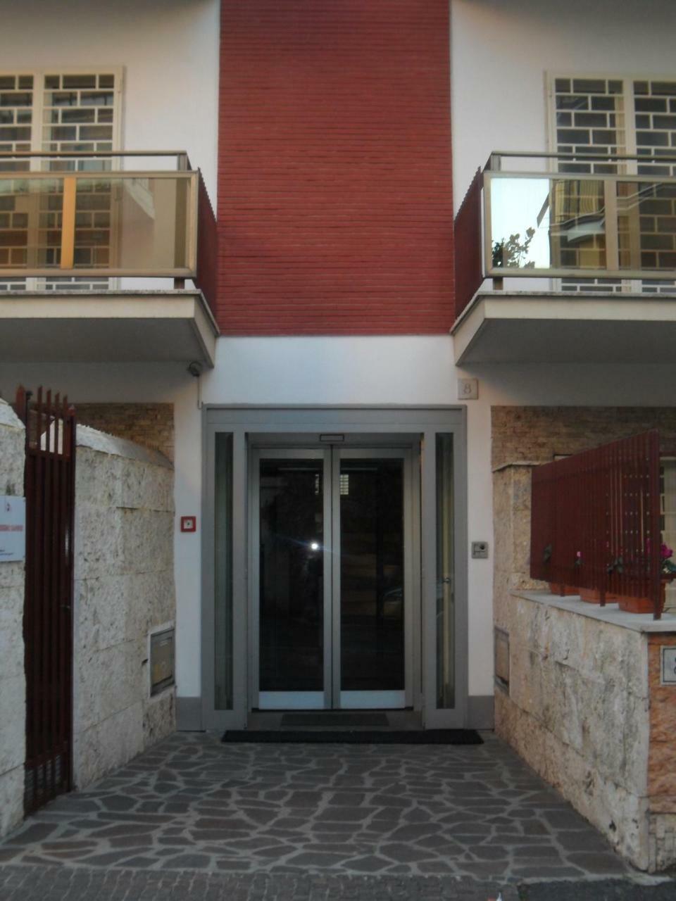 Preziosissimo Sangue Bed and Breakfast Roma Esterno foto
